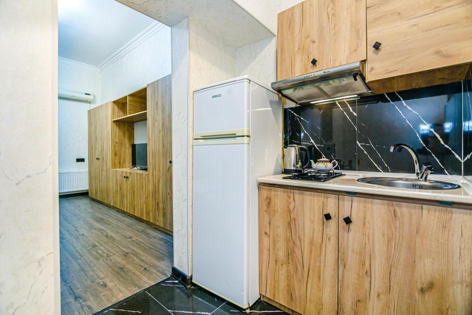 New Park Apartment